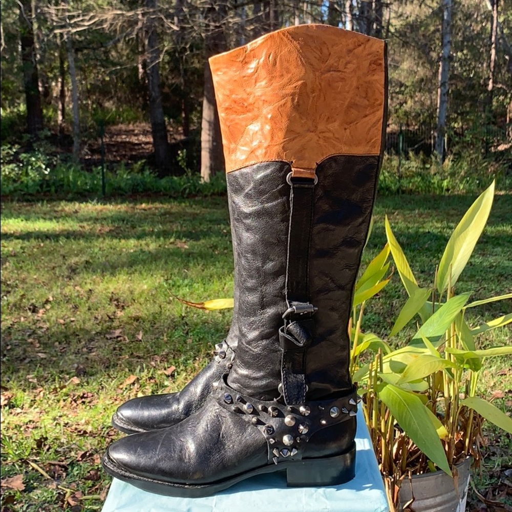 Sam Edelman “Park” Boots in a US 6.5